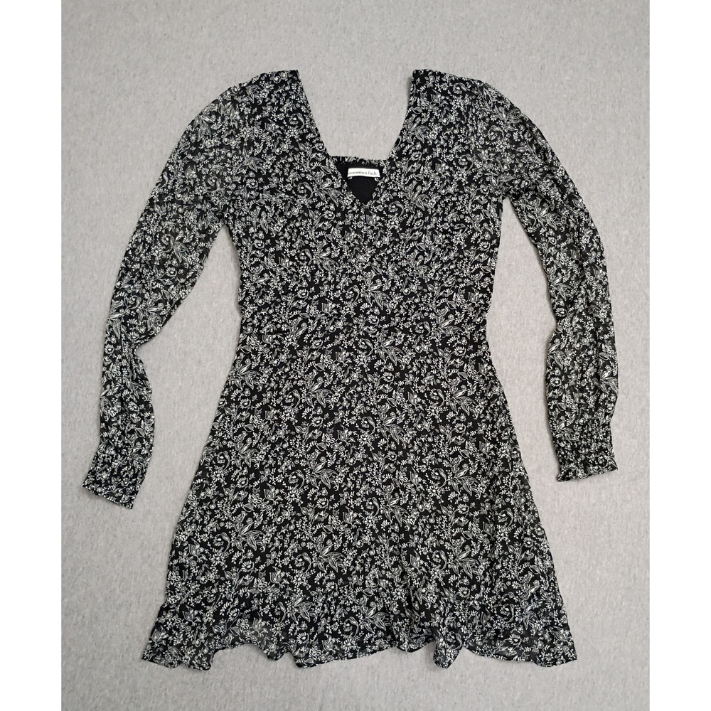 Abercrombie & Fitch Sm Black White Floral Smock V-Neck Mini Dress Witchy Fairy
